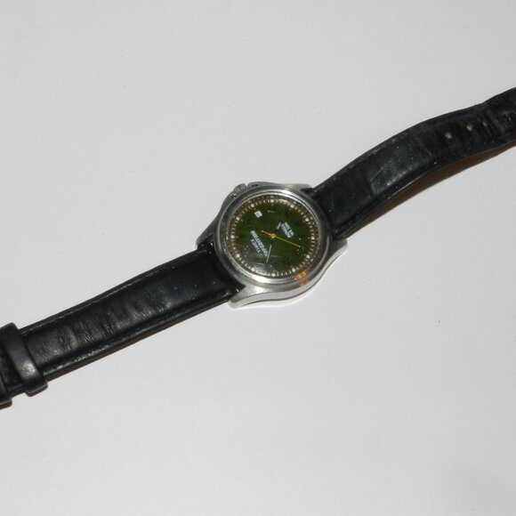 Timex Expedition INDIGLO WR 50M Green Dial Women's w/ Date - Picture 4 of 8